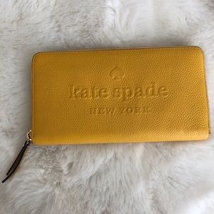 ♠️Kate Spade Larchmont Ave Neda Wallet